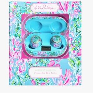 Lilly Pulitzer Best Fishes earbuds New in Package 
NEW IN BOx